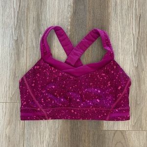 Lululemon sports bra - excellent condition.